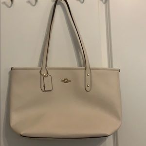 Coach white tote NWT